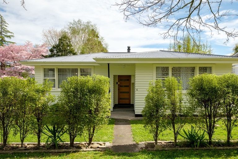 Photo of property in 6 Jellicoe Street, Mangapapa, Gisborne, 4010