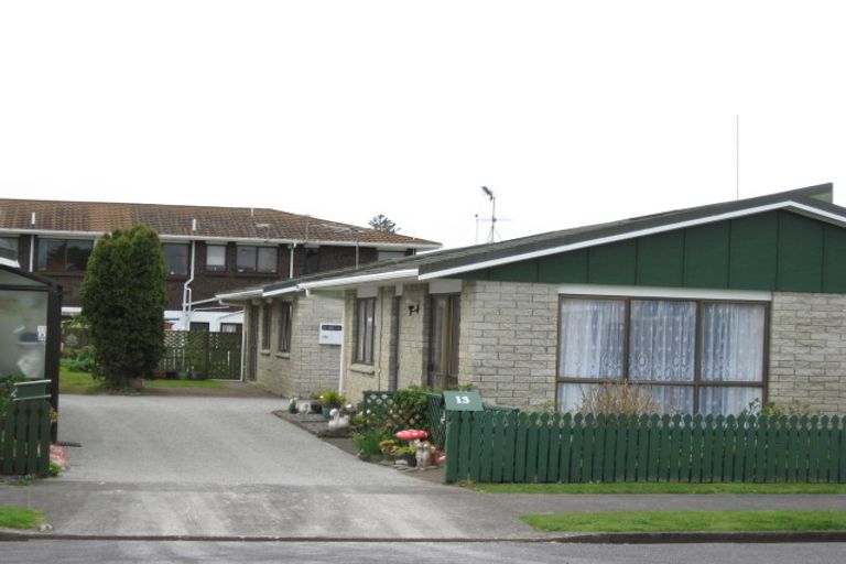Photo of property in 13a Karamu Street, Strandon, New Plymouth, 4312