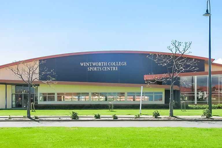 Photo of property in 229 Alec Craig Way, Gulf Harbour, Whangaparaoa, 0930