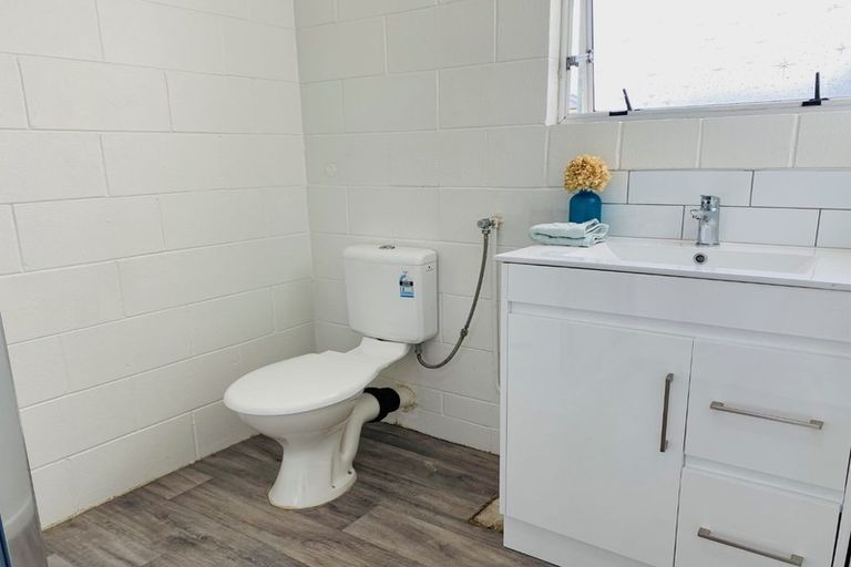 Photo of property in 4/9 Vine Street, Mangere East, Auckland, 2024