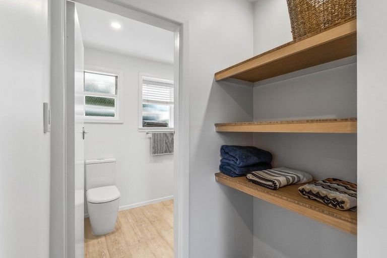 Photo of property in 1/104a Idris Road, Bryndwr, Christchurch, 8052