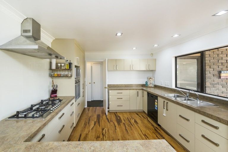 Photo of property in 98 Gillespies Line, Cloverlea, Palmerston North, 4412