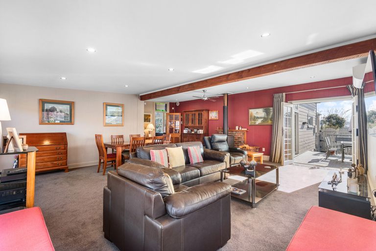 Photo of property in 56 Gladstone Road North, Mosgiel, 9024