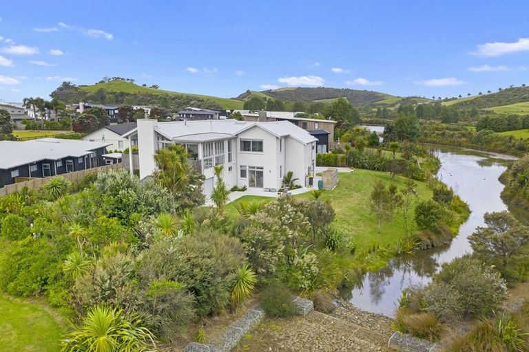 Photo of property in 279 Mangatawhiri Road, Omaha, Warkworth, 0986