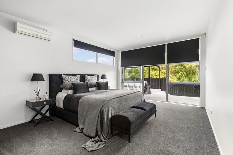 Photo of property in 43a Poto Road, Normandale, Lower Hutt, 5010