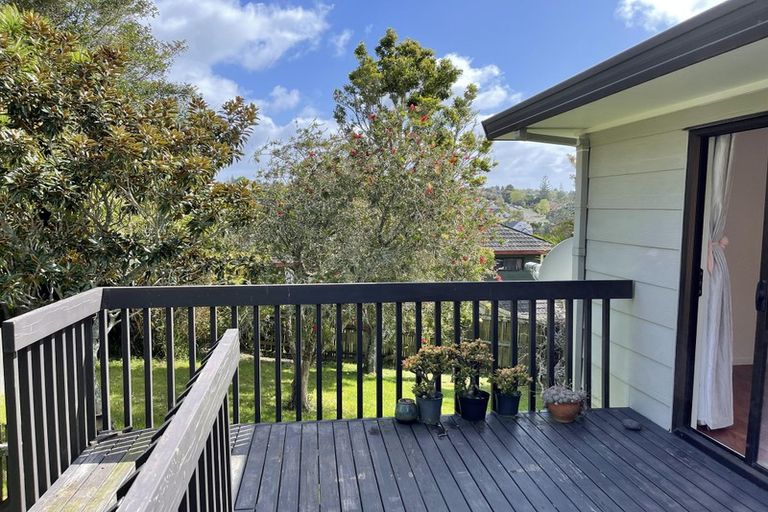 Photo of property in 3 Halder Place, Torbay, Auckland, 0632