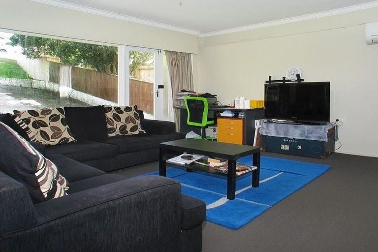 Photo of property in 40 Whanake Street, Titahi Bay, Porirua, 5022