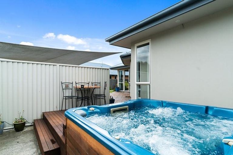 Photo of property in 7 Matthews Crescent, Cromwell, 9310