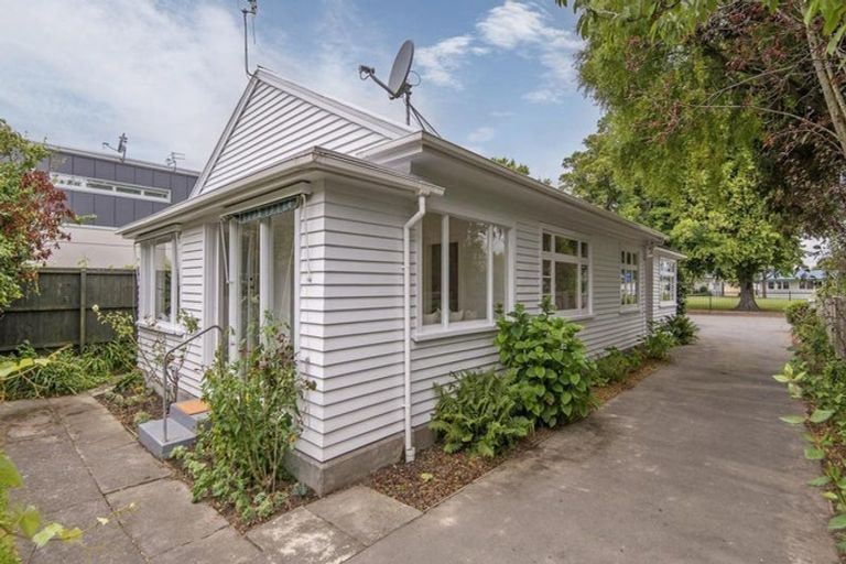 Photo of property in 65 Leinster Road, Merivale, Christchurch, 8014