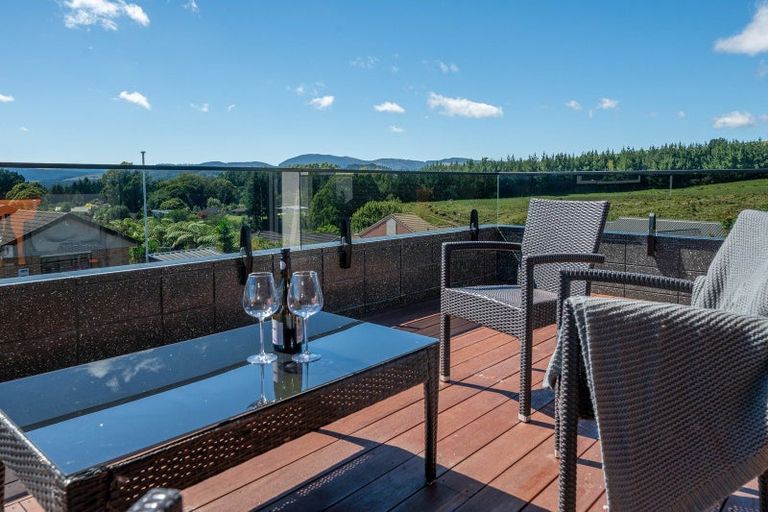 Photo of property in 1 Florey Heights, Springfield, Rotorua, 3015