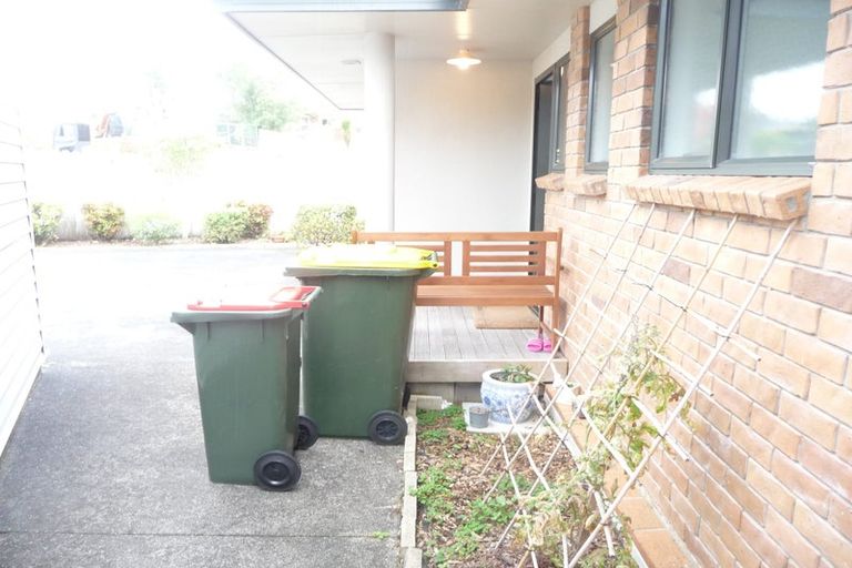 Photo of property in 1/17 Pegler Drive, Howick, Auckland, 2014