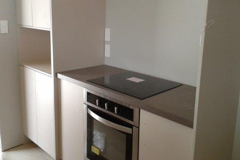 Photo of property in 2 Elena Place, Welcome Bay, Tauranga, 3112