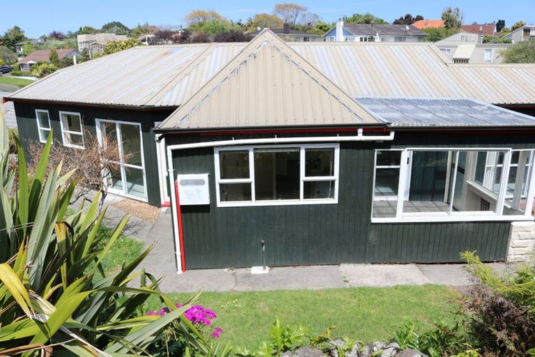 Photo of property in 36 Parkes Avenue, Saint Johns Hill, Whanganui, 4501