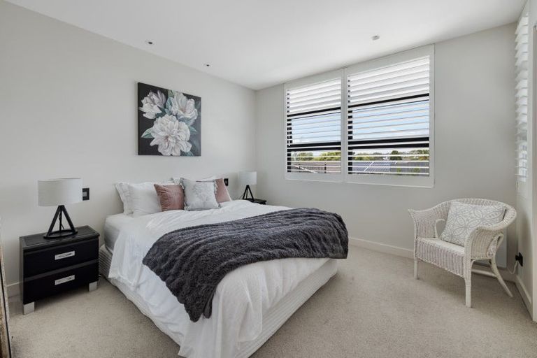 Photo of property in 35 Cooneys Drive, Matua, Tauranga, 3110