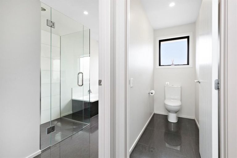 Photo of property in 11 Centre Crescent, Wanaka, 9305