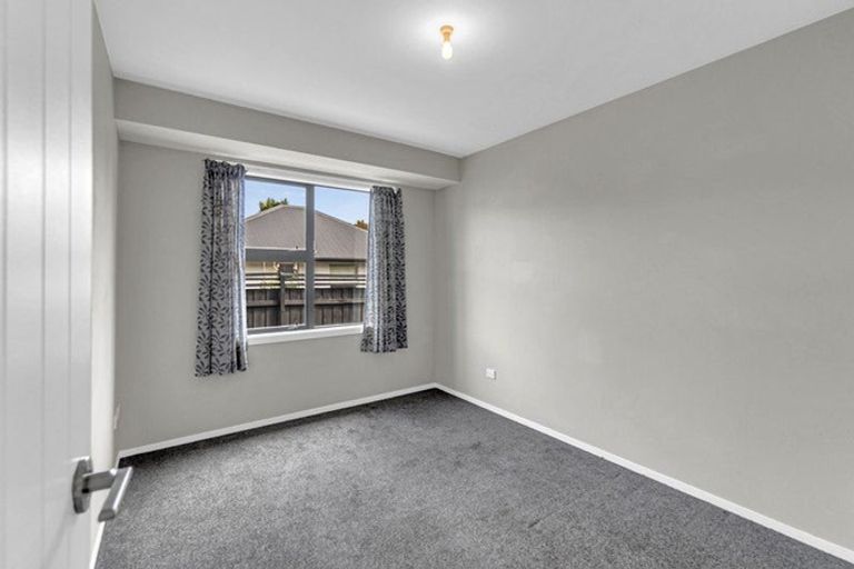 Photo of property in 28 Tavender Street, Woolston, Christchurch, 8023