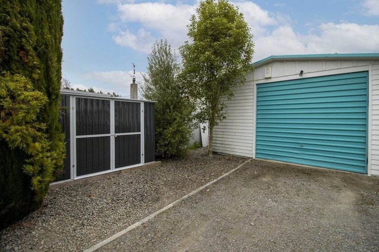 Photo of property in 22 Kupe Drive, Carterton, 5713