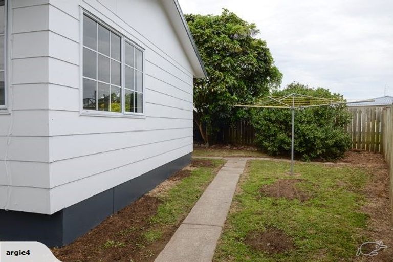 Photo of property in 107a Pohutukawa Drive, Owhata, Rotorua, 3010