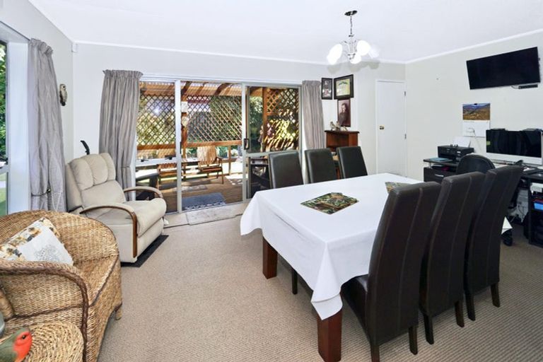 Photo of property in 14 Bishoprick Crescent, Te Puke, 3119