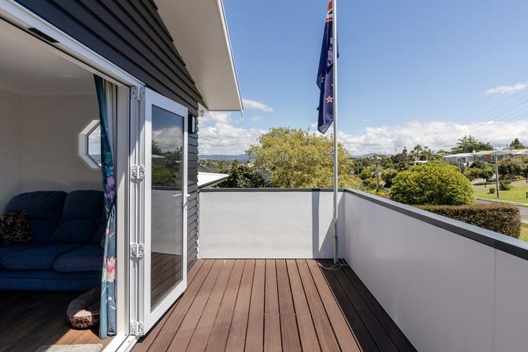 Photo of property in 95a Harbour View Road, Omokoroa, 3114