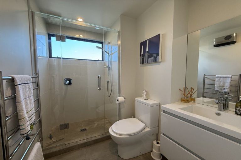 Photo of property in 29b Rannoch Drive, Jacks Point, Queenstown, 9371