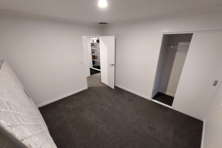 Photo of property in 8 Pihoihoi Place, Kenepuru, Porirua, 5022