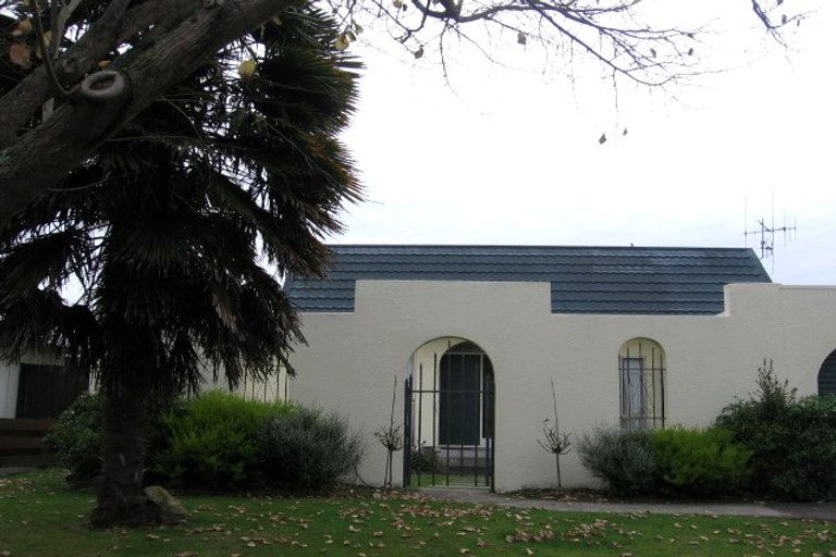 Photo of property in 103 Benmore Avenue, Cloverlea, Palmerston North, 4412