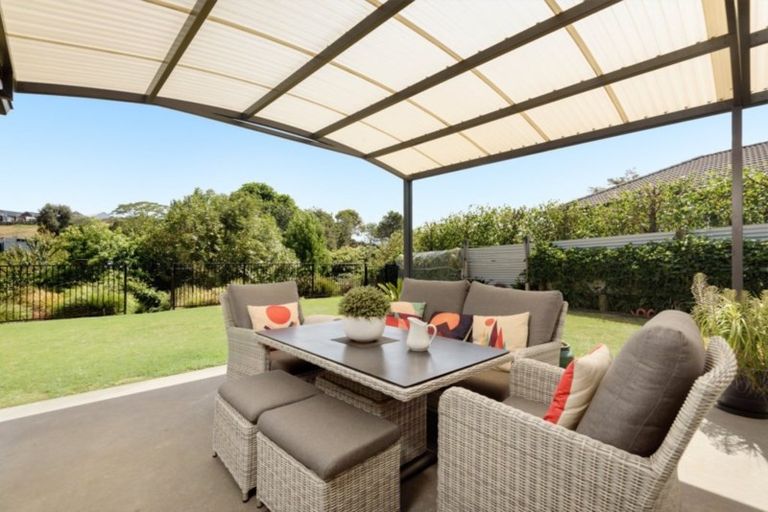 Photo of property in 12 Lynley Park Drive, Omokoroa, 3114