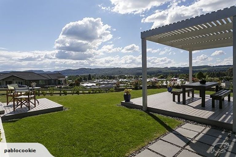 Photo of property in 15 Kittyhawk Drive, Kinloch, Taupo, 3377