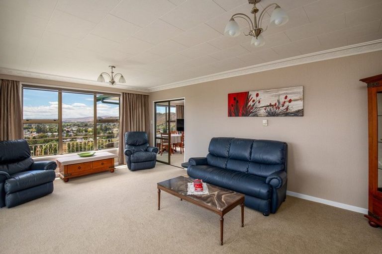 Photo of property in 10 View Road, Bridge Hill, Alexandra, 9320