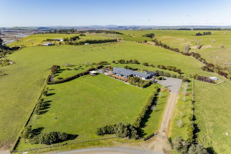 Photo of property in 662 Aorangi Road, Maraekakaho, Hastings, 4171