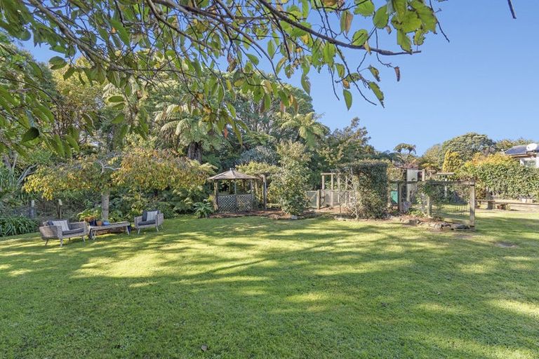 Photo of property in 15 Clifton Drive, Waitara, 4320
