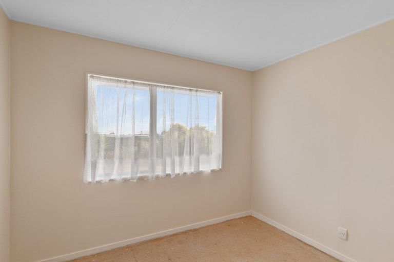 Photo of property in 27b Sussex Street, Levin, 5510