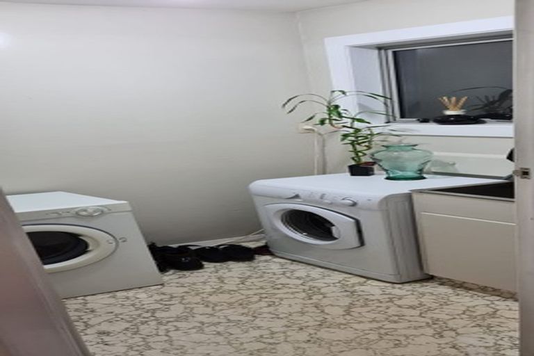 Photo of property in 29 Jenkins Avenue, Redwood, Christchurch, 8051