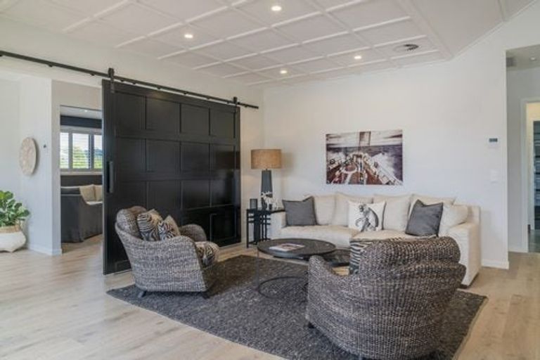 Photo of property in 61c Breadalbane Avenue, Havelock North, 4130