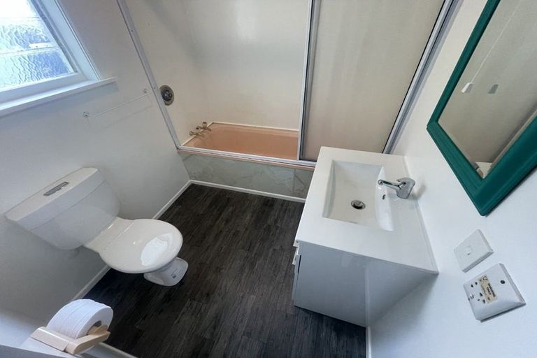 Photo of property in 35 Routley Crescent, Elderslea, Upper Hutt, 5018