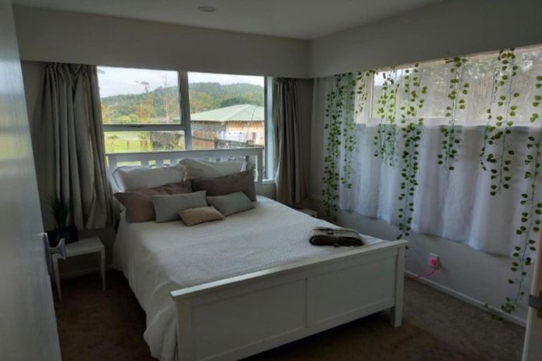 Photo of property in 327 Pine Valley Road, Dairy Flat, Silverdale, 0992