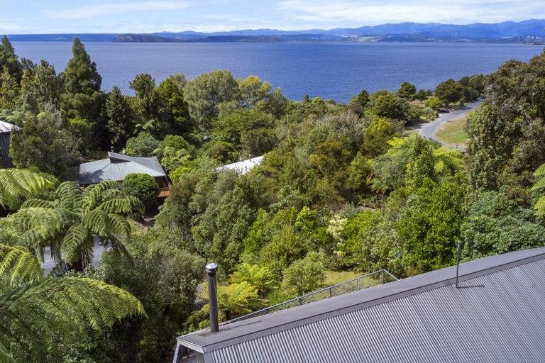 Photo of property in 73 Kaiuru Avenue, Pukawa Bay, Turangi, 3381