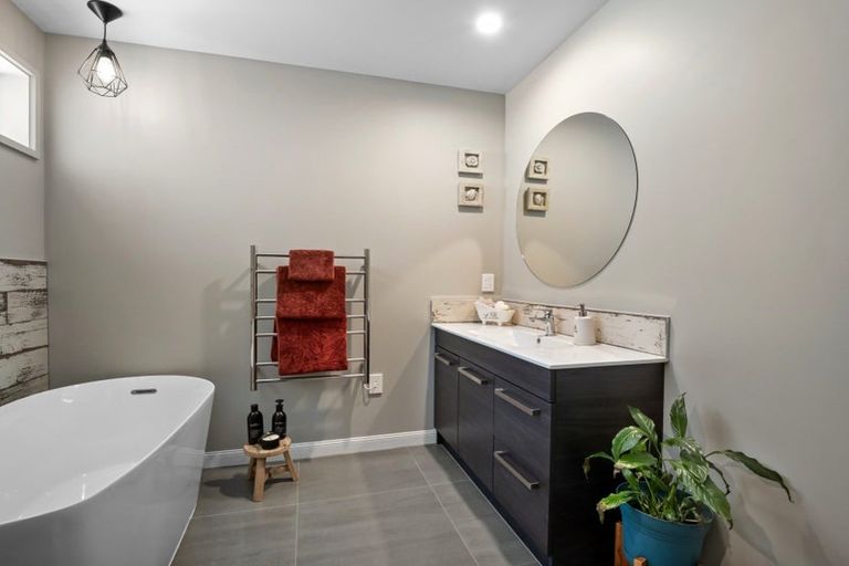 Photo of property in 16 Corbett Drive, Minden, Tauranga, 3176