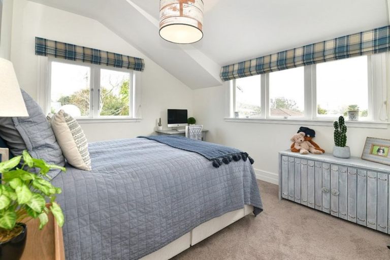 Photo of property in 103 The Esplanade, Manly, Whangaparaoa, 0930