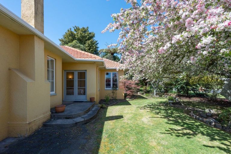 Photo of property in 23 Lynmore Avenue, Lynmore, Rotorua, 3010
