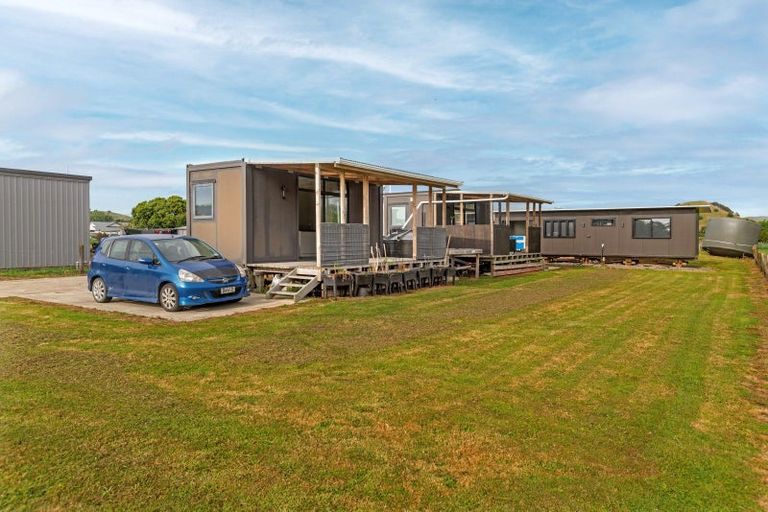 Photo of property in 7 Parkinson Street, Tolaga Bay, 4077