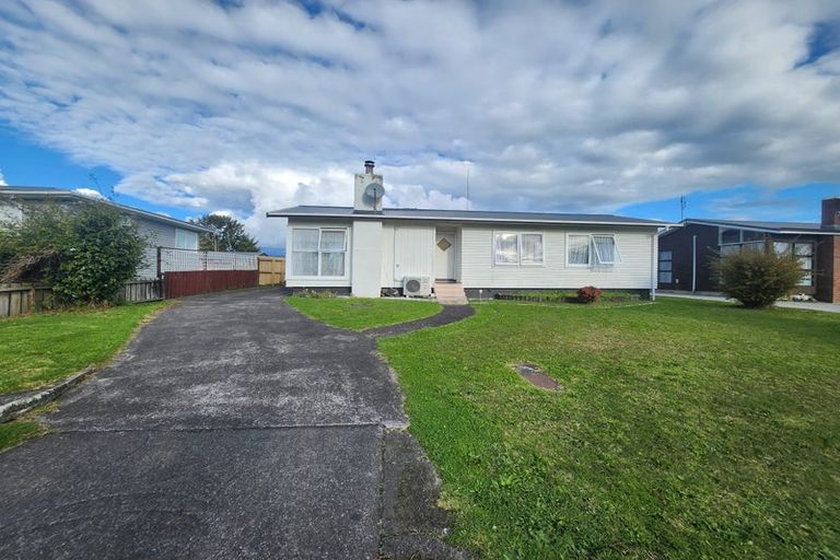 Photo of property in 9 Addington Avenue, Manurewa, Auckland, 2102