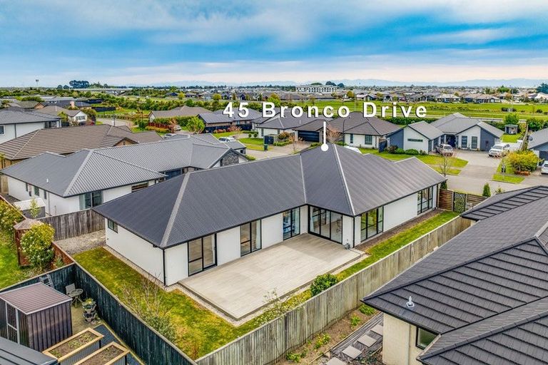 Photo of property in 45 Bronco Drive, Aidanfield, Christchurch, 8025