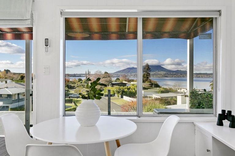 Photo of property in 2/22 Alberta Street, Acacia Bay, Taupo, 3330