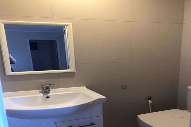 Photo of property in 11 Wairere Road, Torbay, Auckland, 0630