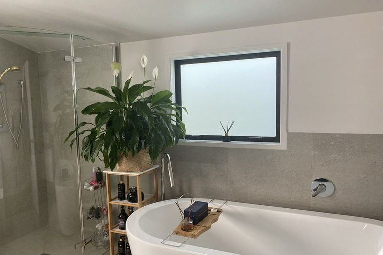 Photo of property in 4 Kakariki Road, Ngunguru, Whangarei, 0173