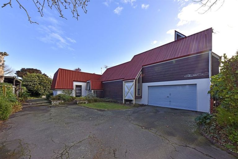 Photo of property in 265 Avonhead Road, Avonhead, Christchurch, 8042