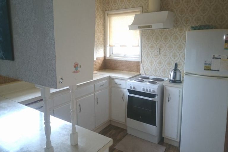 Photo of property in 22 Colin Wild Place, Glenfield, Auckland, 0629