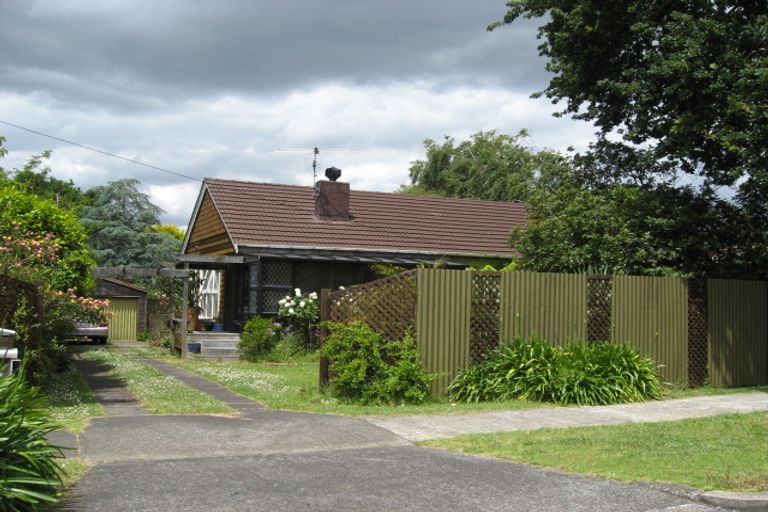 Photo of property in 17 Scott Avenue, Mangere Bridge, Auckland, 2022